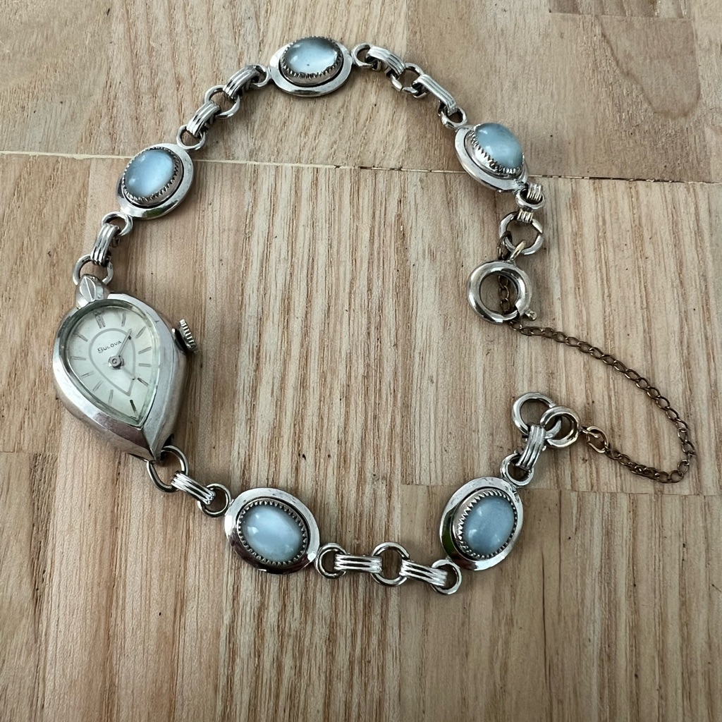 Vintage Bulova Ladies Teardrop Shaped White Gold Filled Mechanical Watch